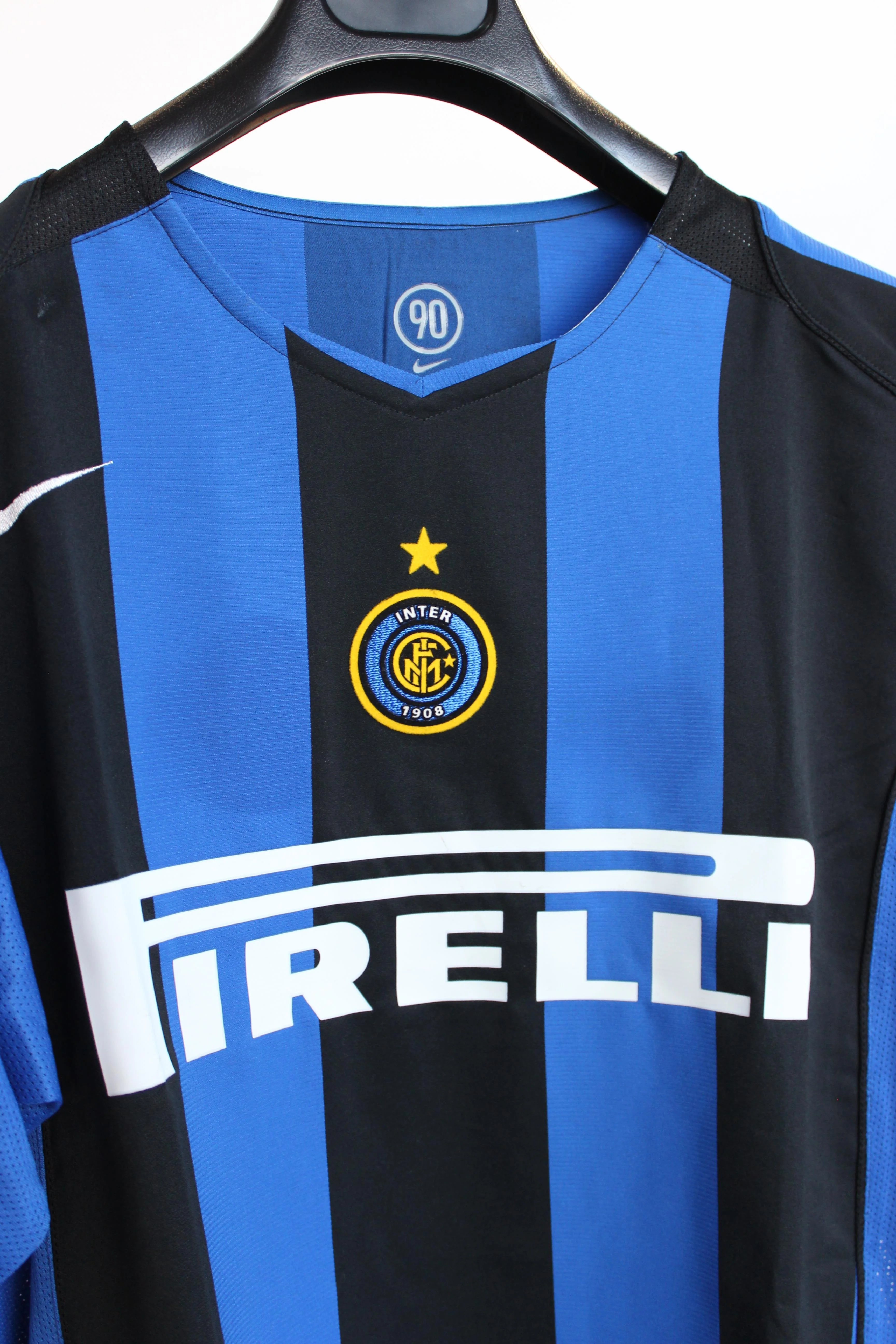 2004-05 Inter - Image 3