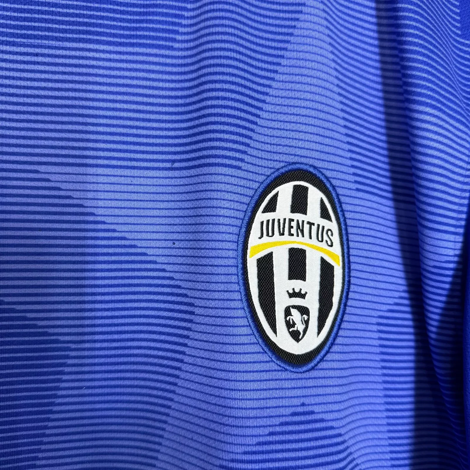 2014-15 Juventus Nike Away - Image 3