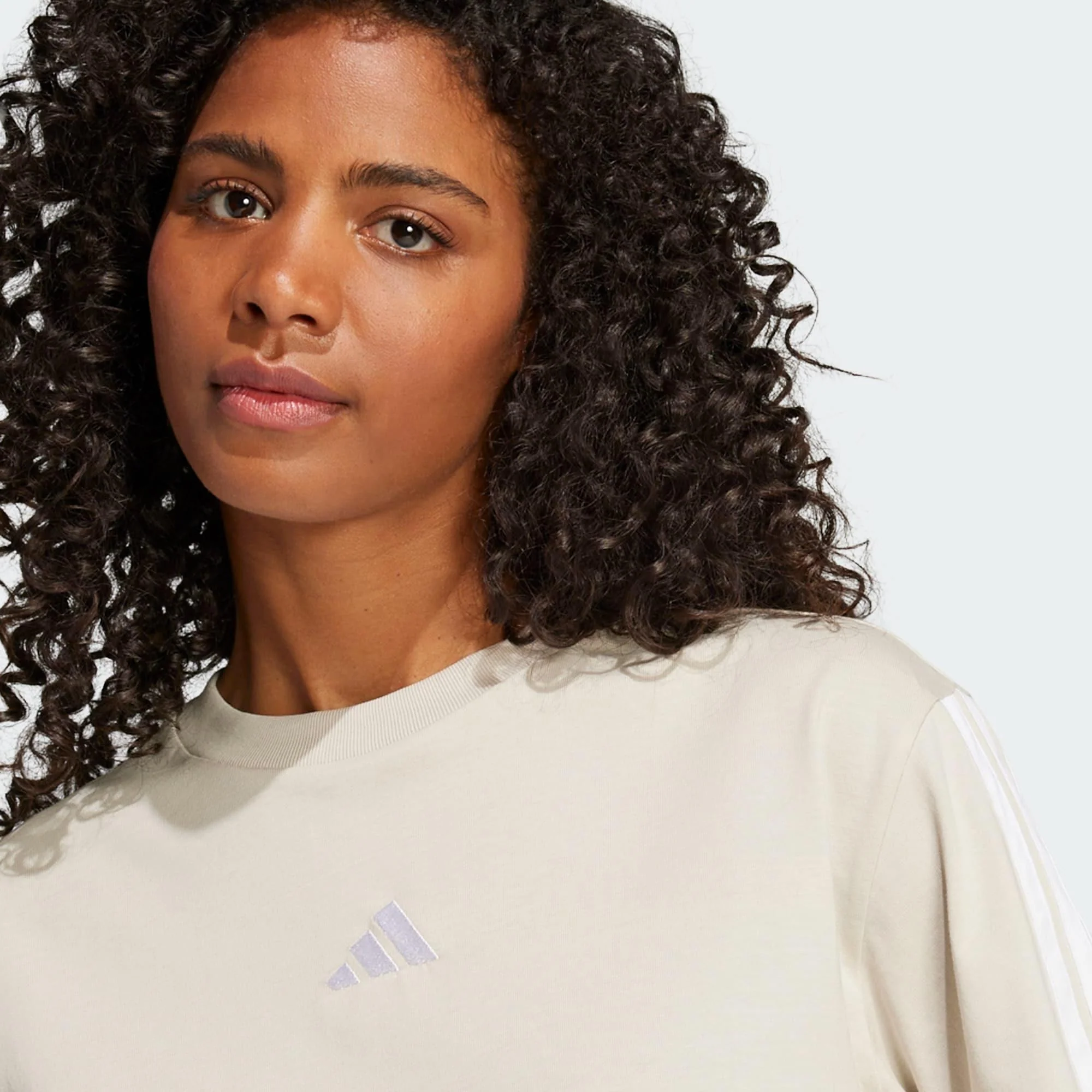 3 Stripes - Image 6