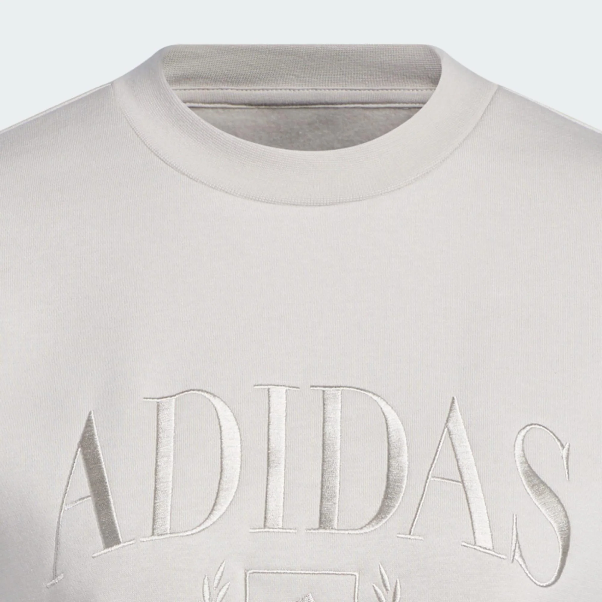 Cozy Holiday Graphic Sweatshirt - Image 3