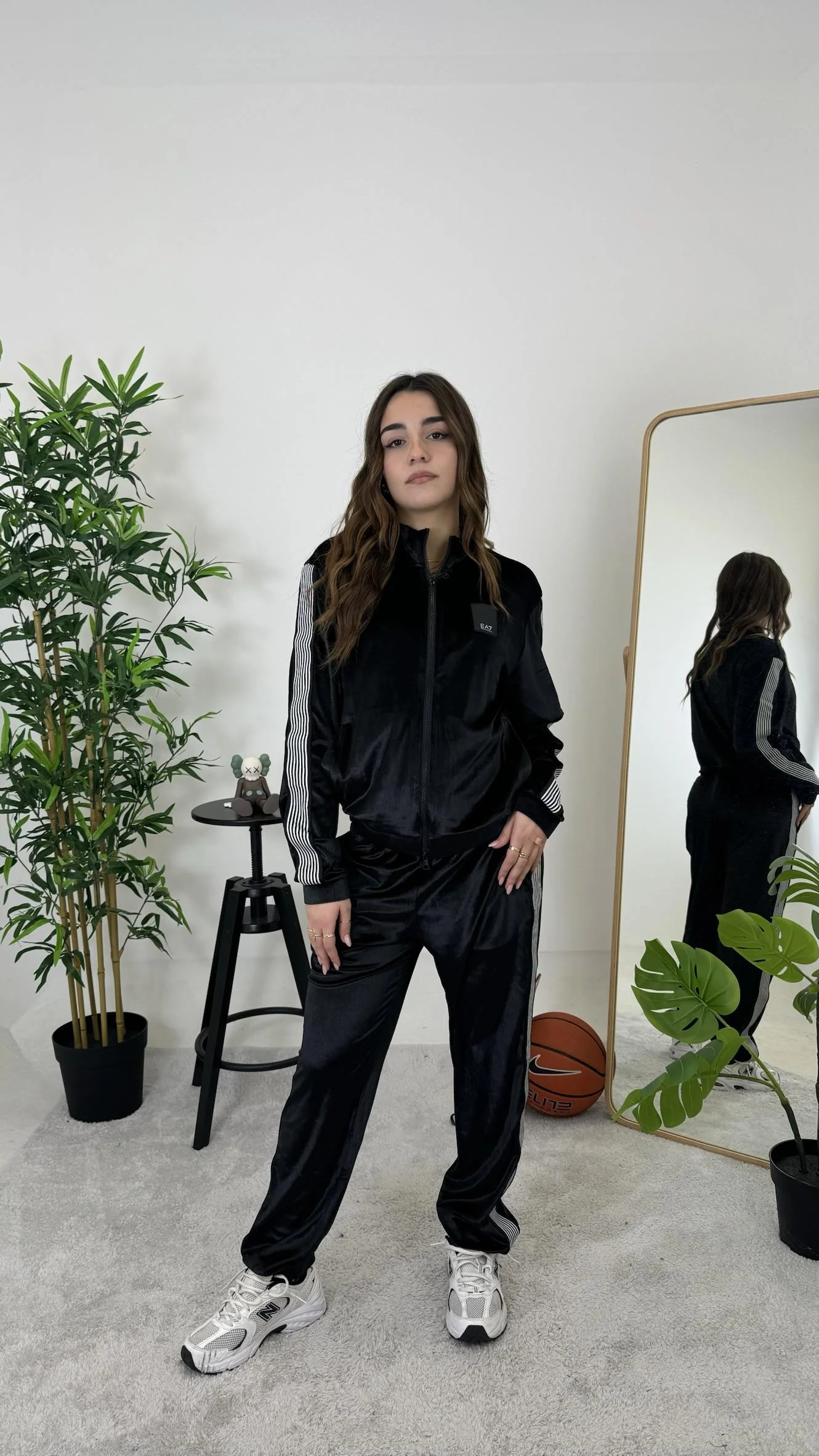 Tracksuit - Image 5