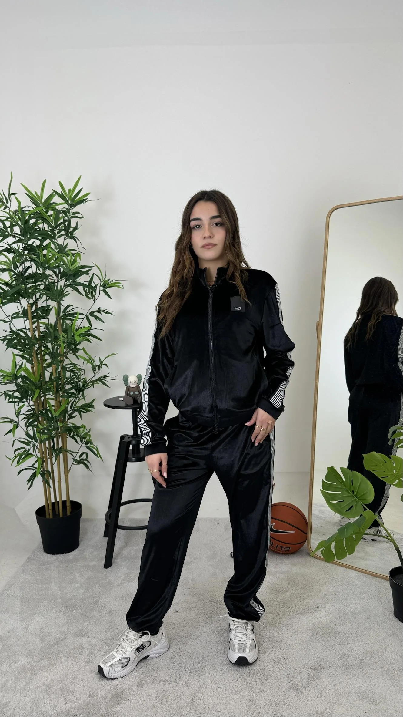 Tracksuit - Image 6