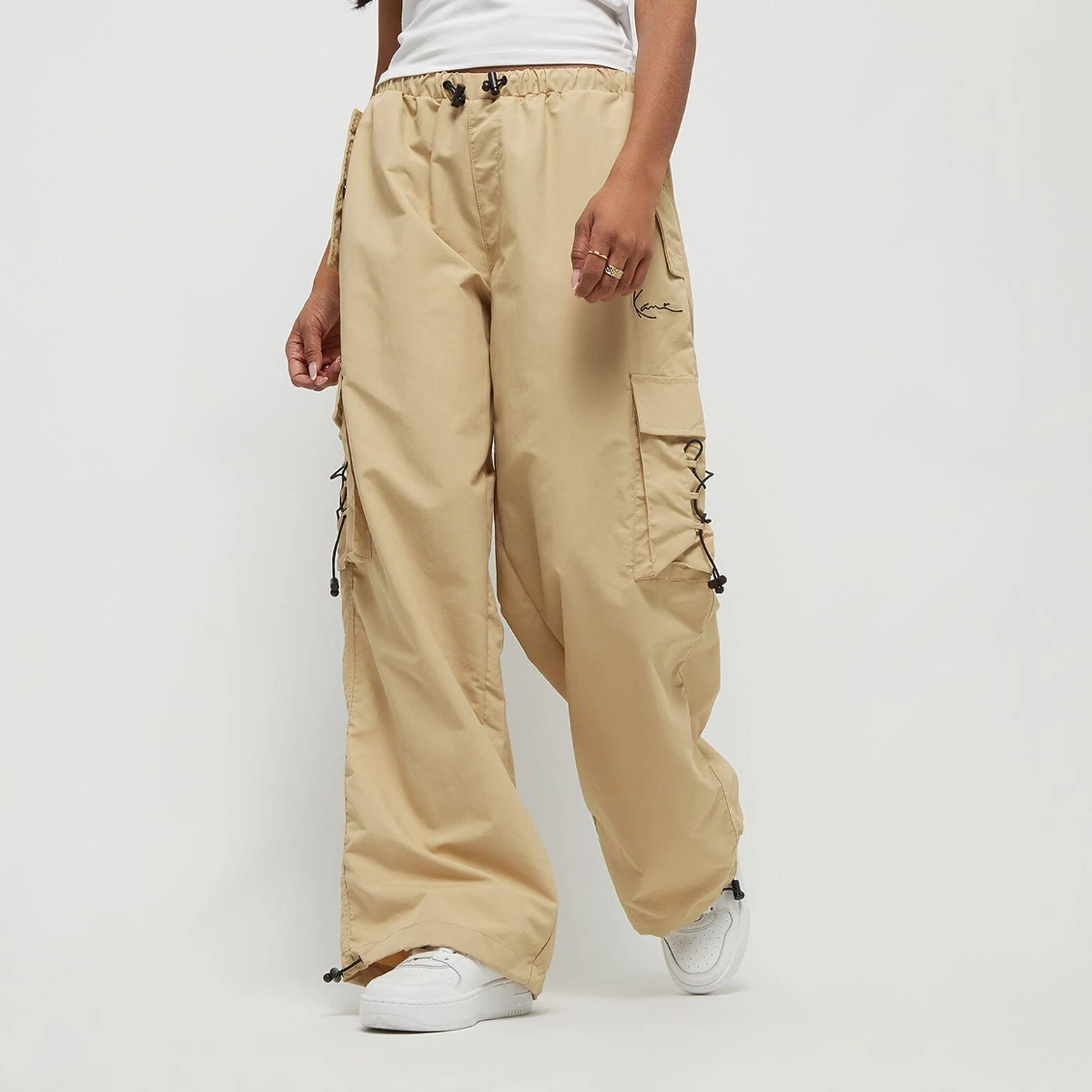 Parachuite Pants