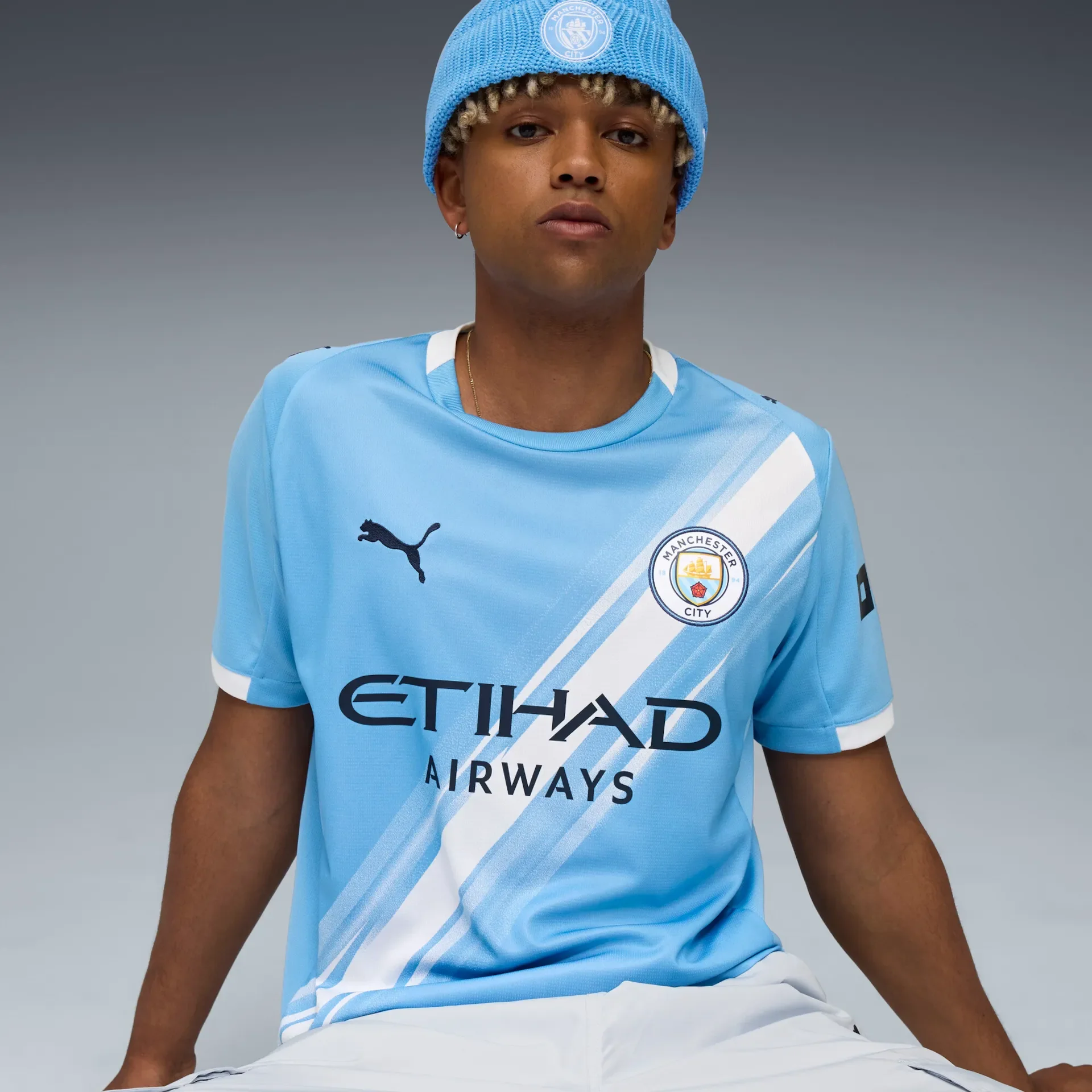 MCFC Home Jersey Replica - Image 3