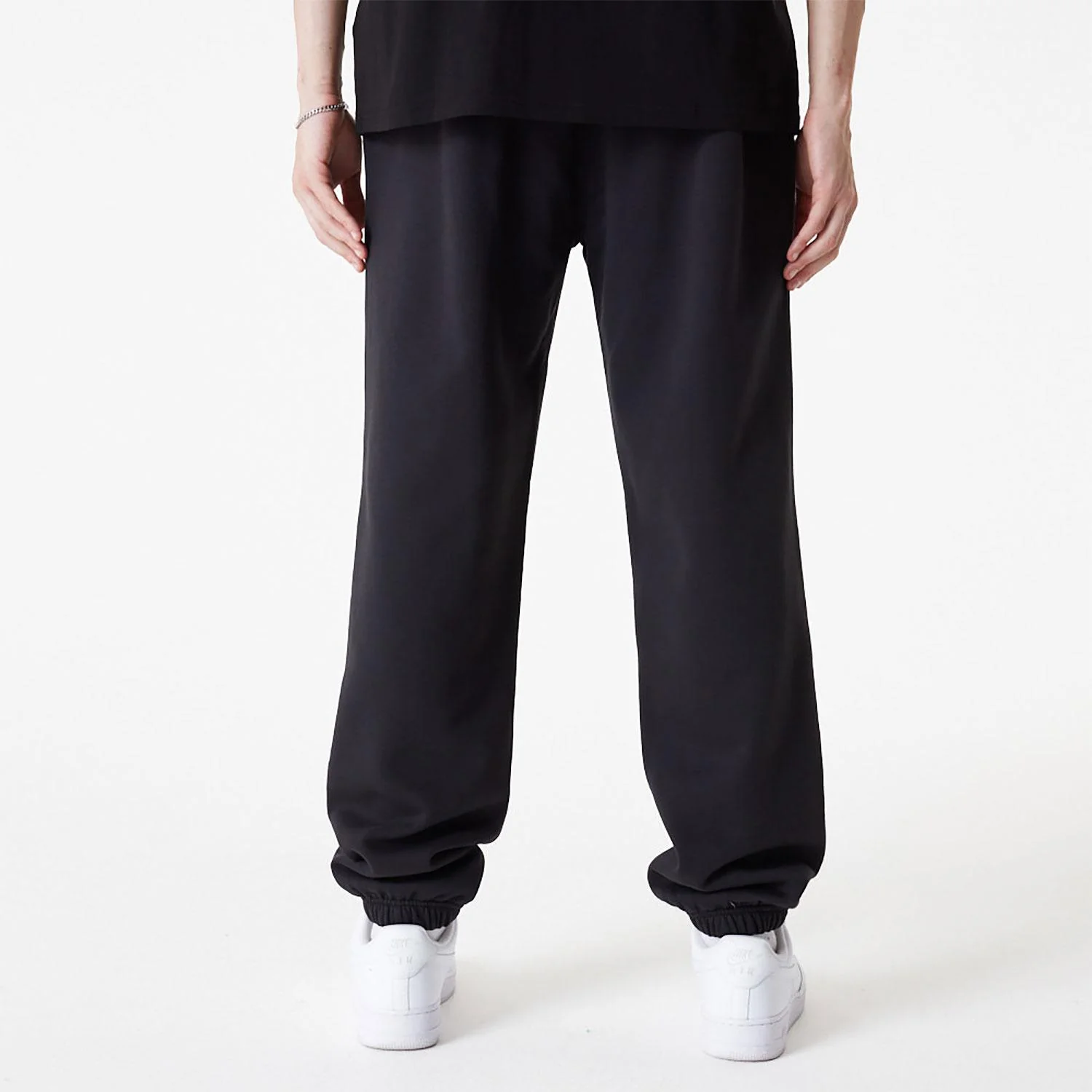 Essentials - Image 6