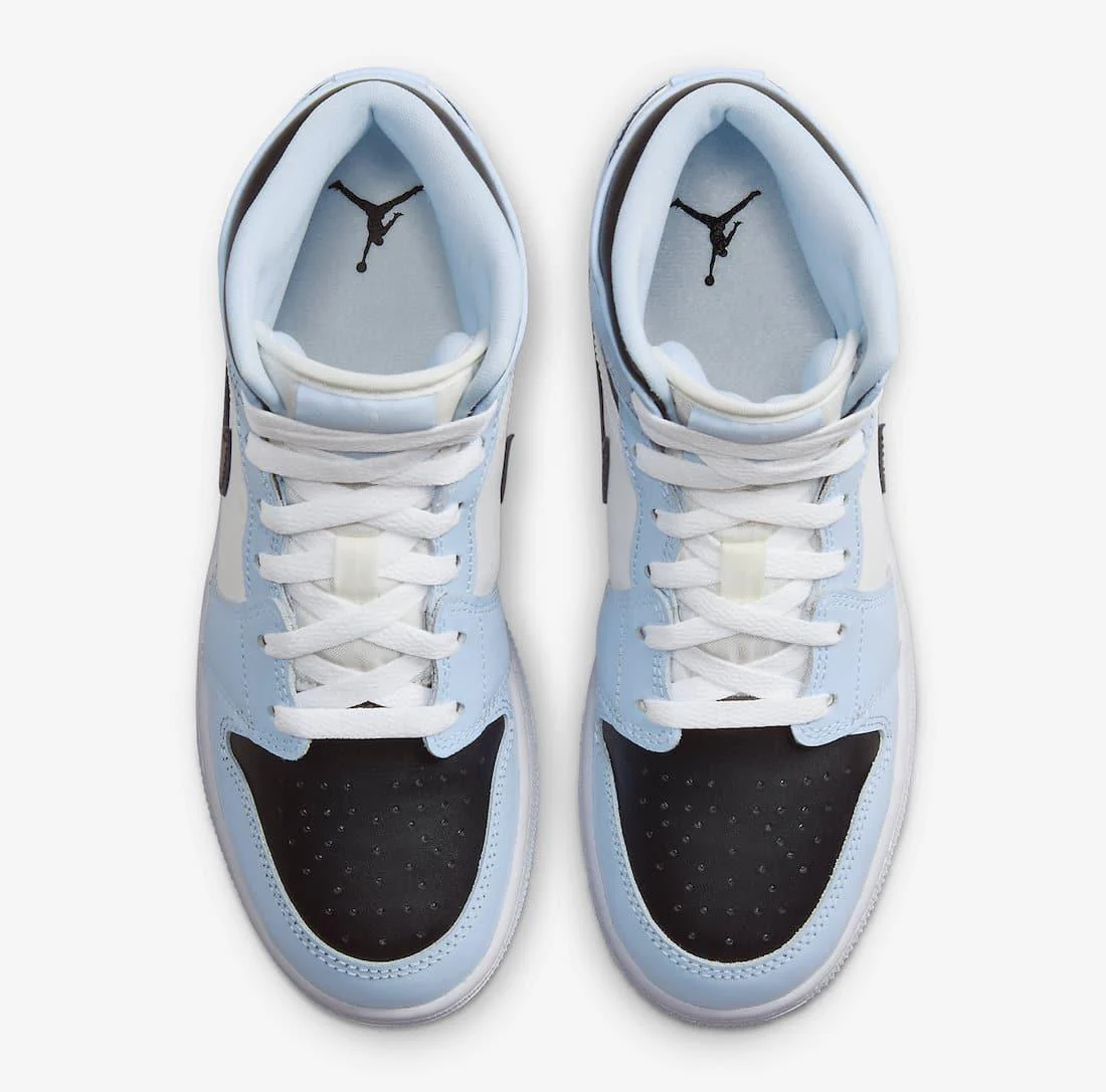 Air Jordan 1 - Image 4