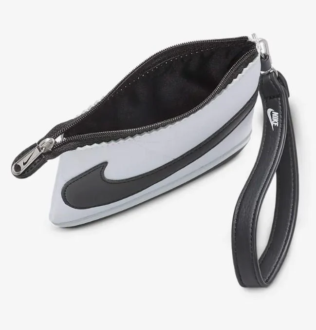 Icon Cortez wristlet - Image 3
