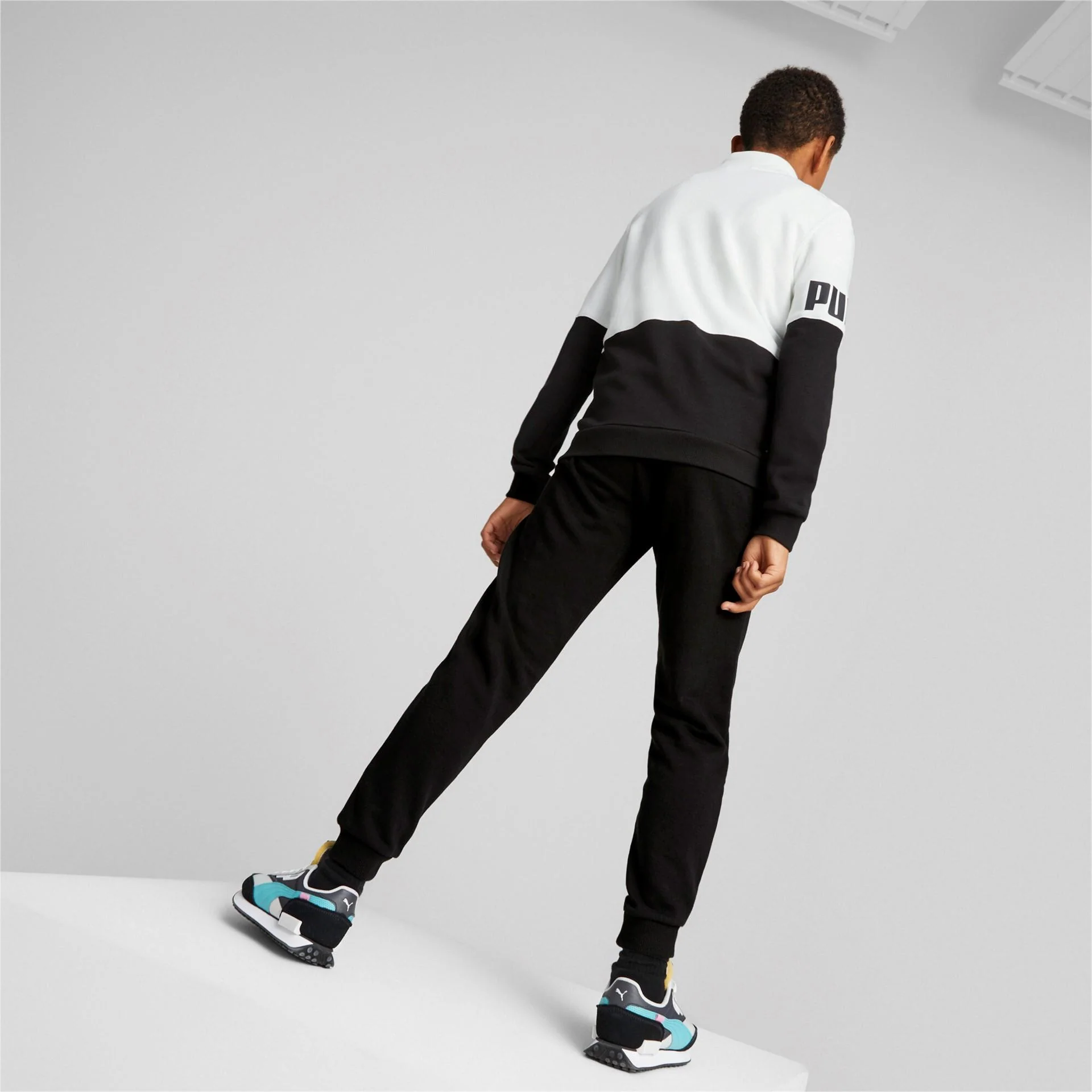 Power Sweat Suit - Image 7