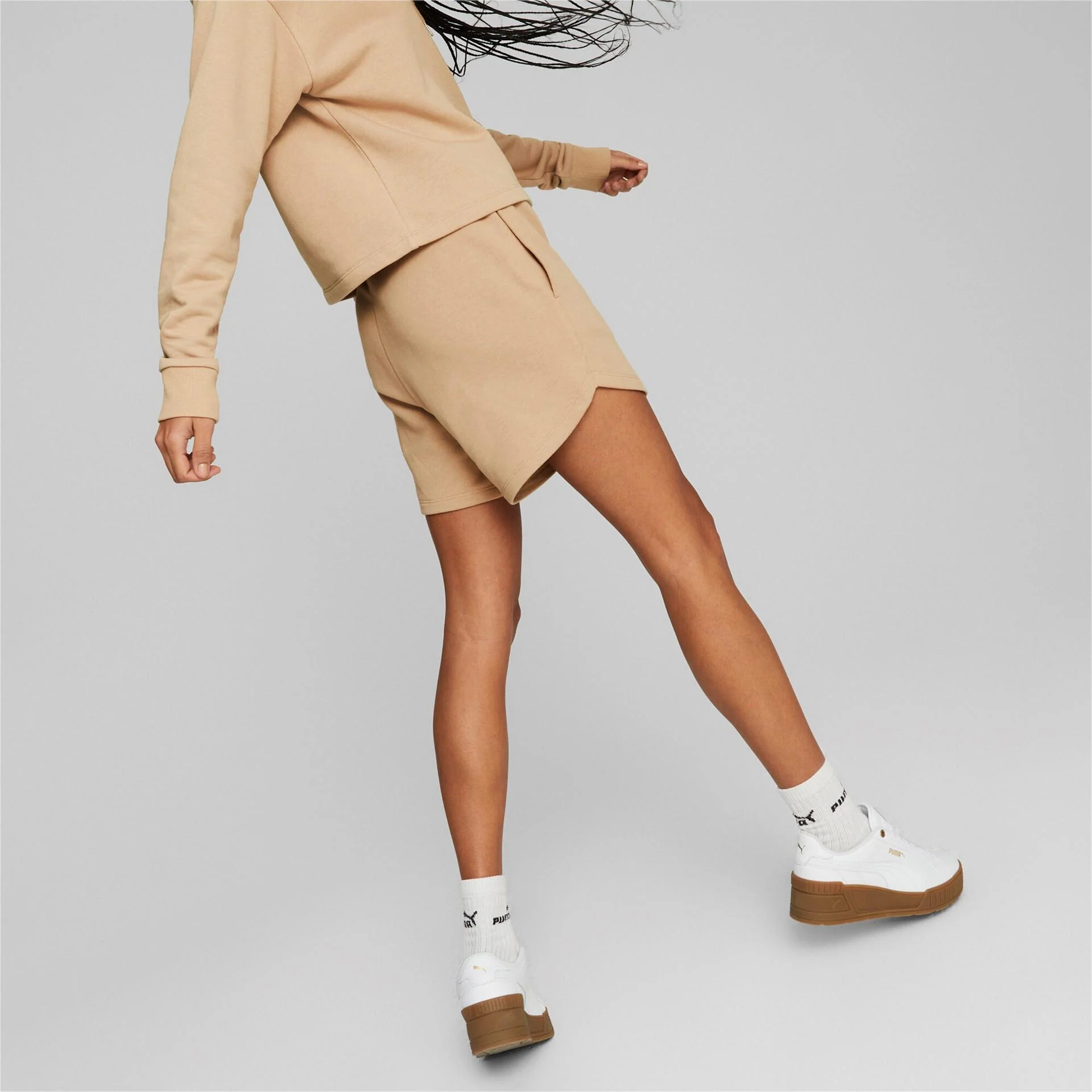 ESS 5" High Waist Shorts TR - Image 4