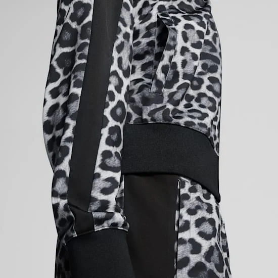 T7 Leo Luxe Aop - Image 3
