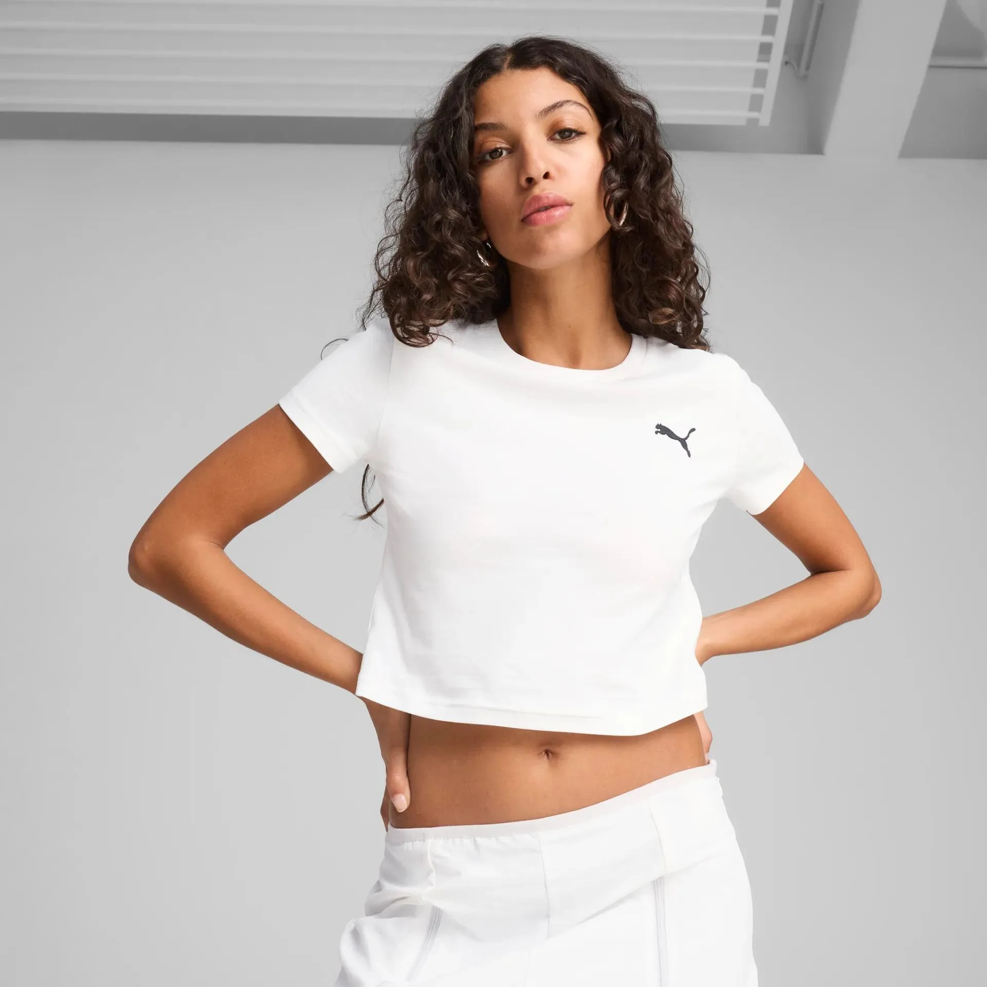 Wardrobe Ess - Image 3